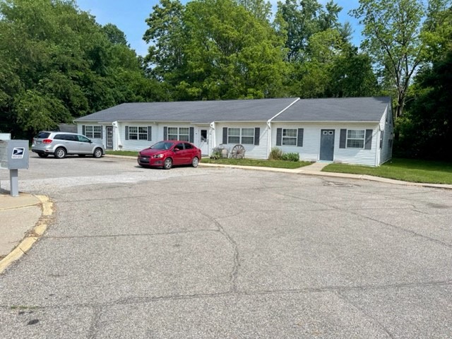 Brandonwood Apartments exterior